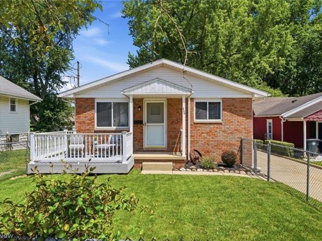 House for sale in Summit, Ohio