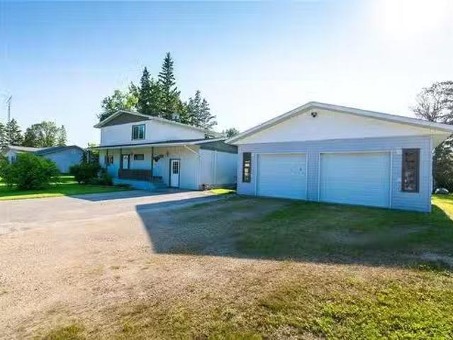 House for sale in Arborg, Manitoba