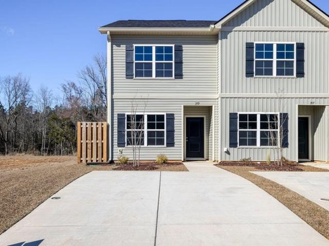 Townhouse for sale in Thomson, McDuffie County