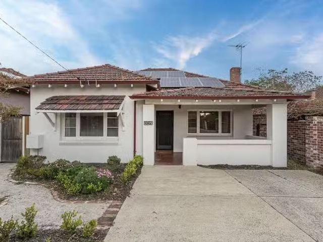 House for rent in Inglewood, Western Australia