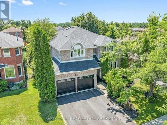 House for sale in Barrie, Ontario