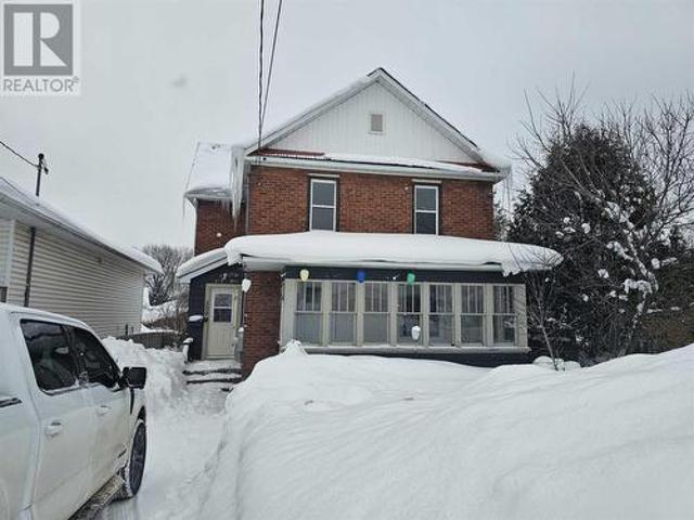 House for sale in Sault Sainte Marie, Ontario