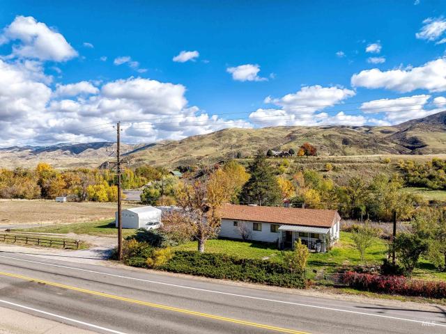 House for sale in Horseshoe Bend, Idaho