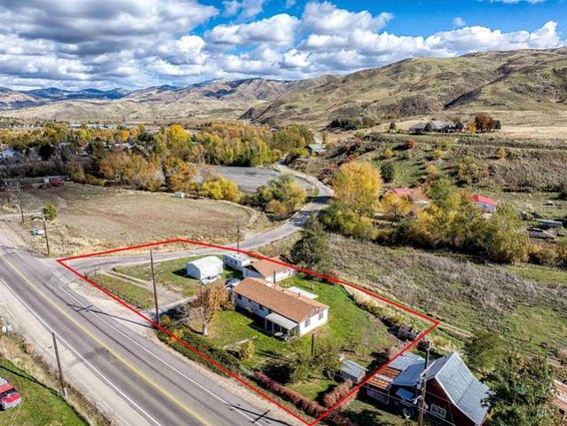 House for sale in Horseshoe Bend, Idaho