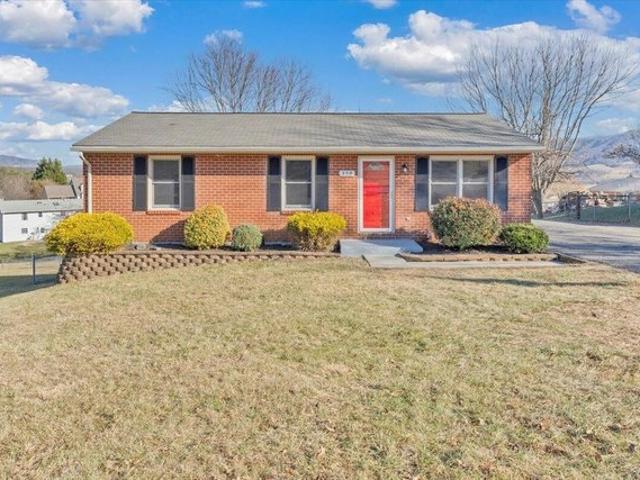 House for sale in Roanoke, Virginia