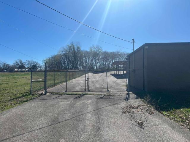 Commercial for sale in Tennessee