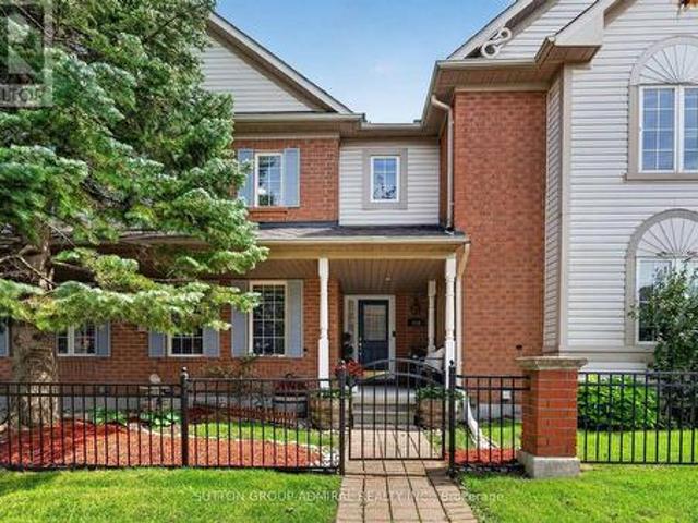 Townhouse for sale in Wellington Lanes, Aurora