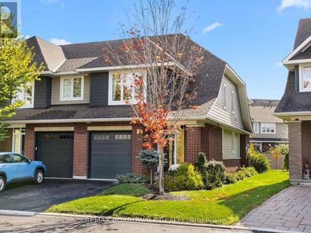 House for sale in Barrhaven West, Ottawa