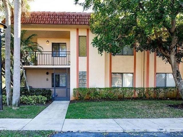 Condo for sale in Weston, Florida