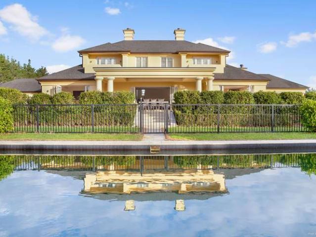 Property for sale in Awhitu
