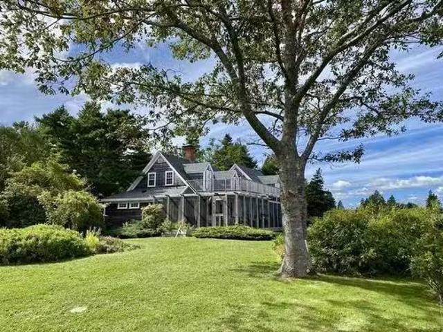 House for sale in Port Medway, Nova Scotia