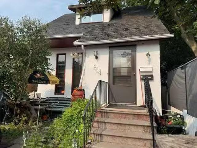 House for sale in Thunder Bay, Ontario