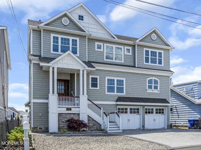House for sale in Lavallette, New Jersey