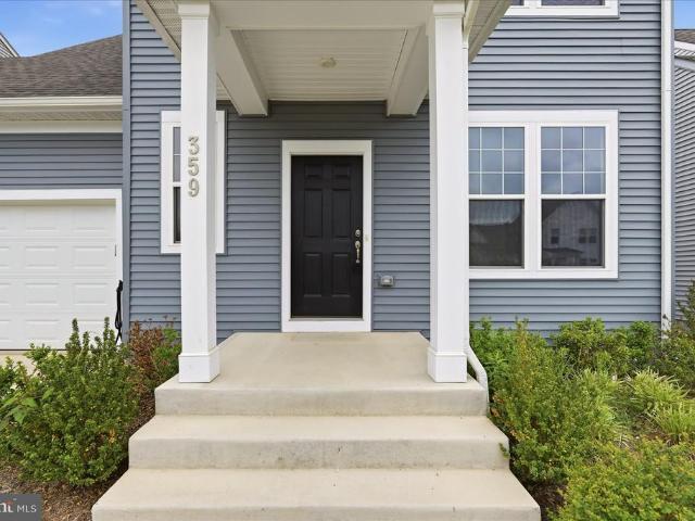House for sale in Kearneysville, West Virginia