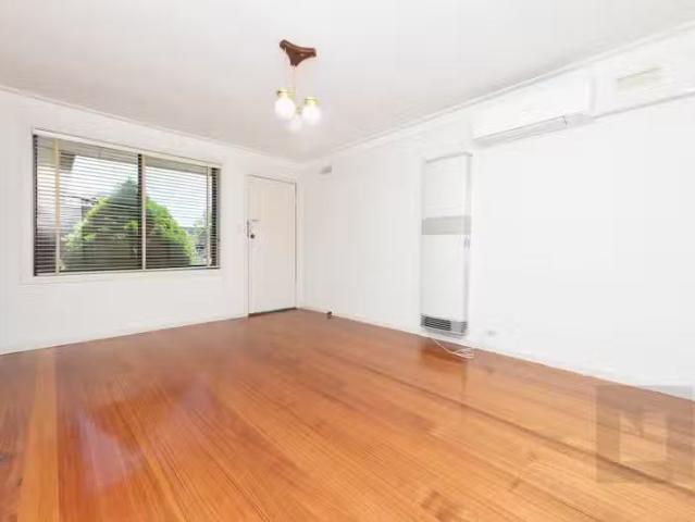 House for rent in Spotswood, Victoria