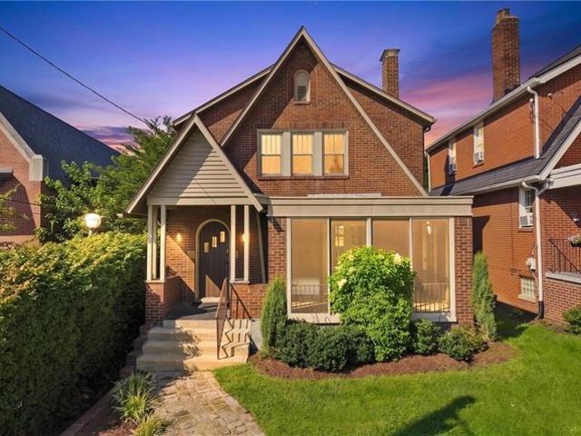 House for sale in Oakmont, Allegheny County