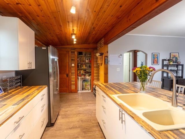 House for sale in Hartland, Wisconsin