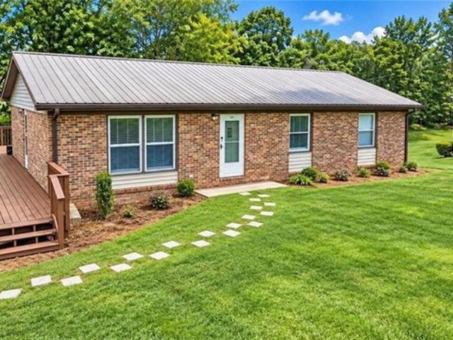 House for sale in Millers Creek, North Carolina