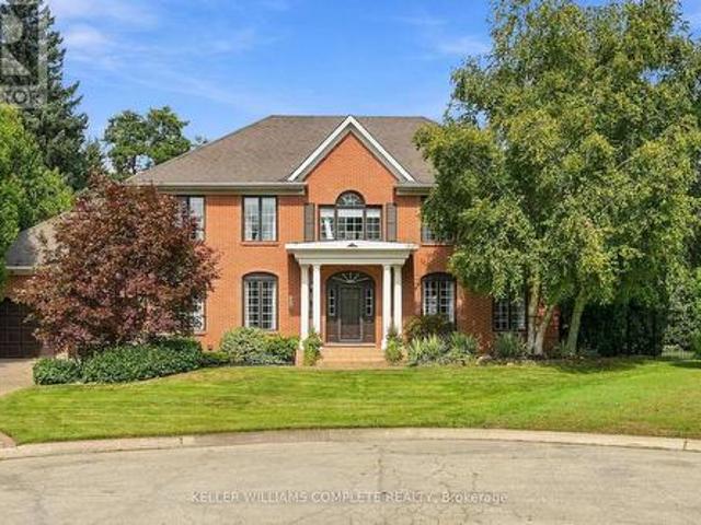 House for sale in Ancaster, Ontario