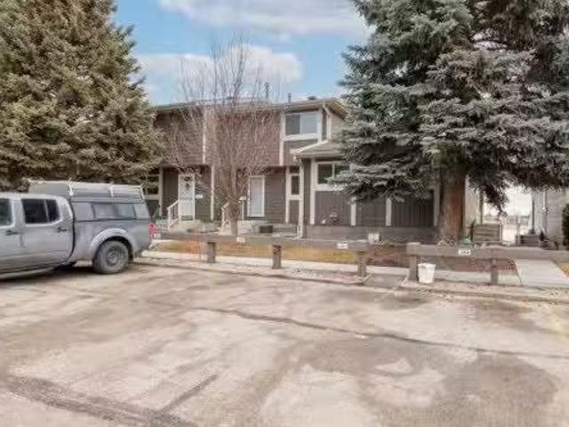 Condo for sale in Northwest, Alberta