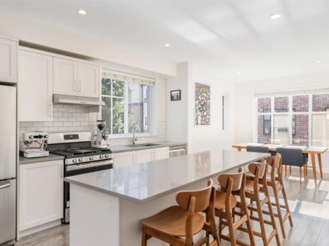 Townhouse for sale in Surrey, British Columbia