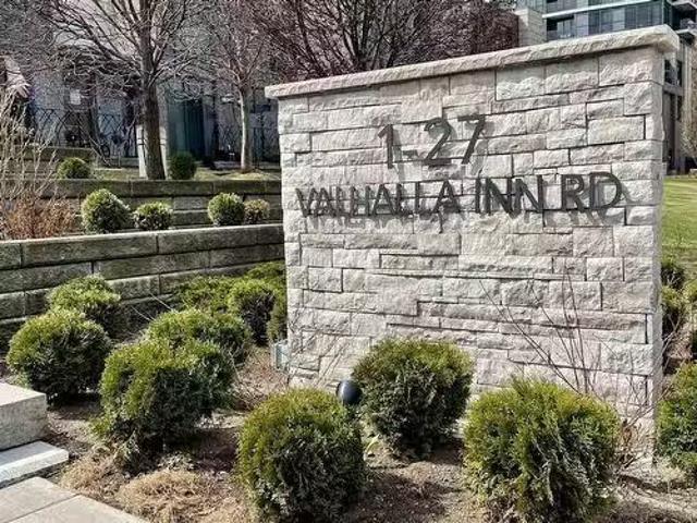 Condo for sale in Etobicoke