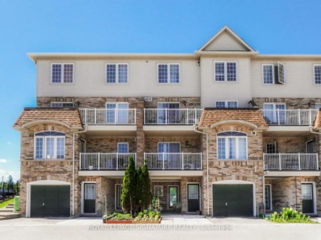 Townhouse for sale in Woburn, Ontario