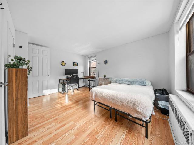 Condo for sale in Queens, Arverne