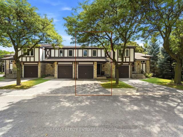 Condo for sale in Burlington, Ontario