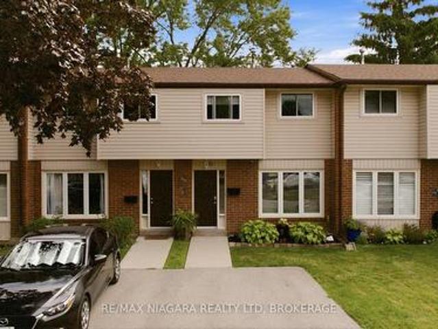 Townhouse for sale in Niagara, Ontario