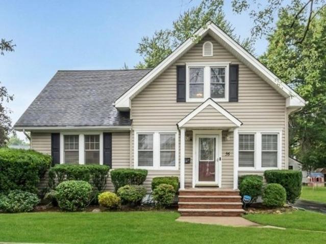 House for sale in Pequannock, New Jersey