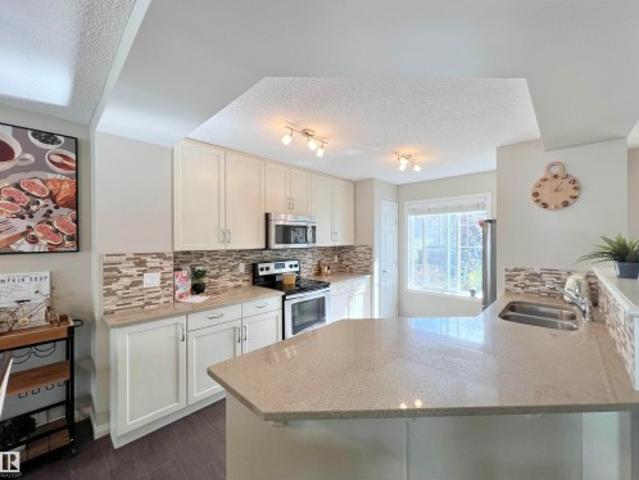 Townhouse for sale in Wedgewood, Alberta