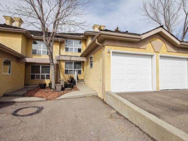 Townhouse for sale in Sherwood Park, Alberta