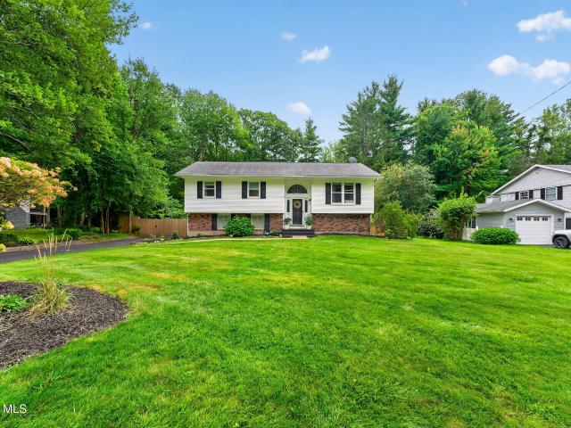 House for sale in Saratoga, New York