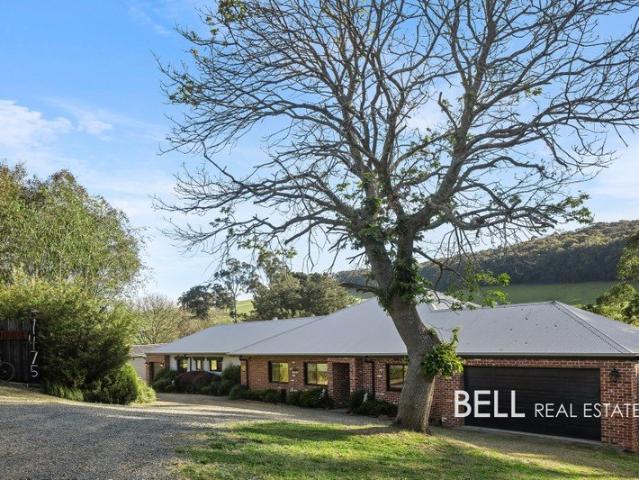 House for sale in Cockatoo, Melbourne