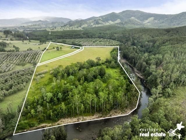 Cottage for sale in Forbes River, New South Wales