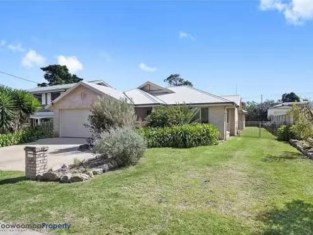 House for rent in Rangeville, Queensland