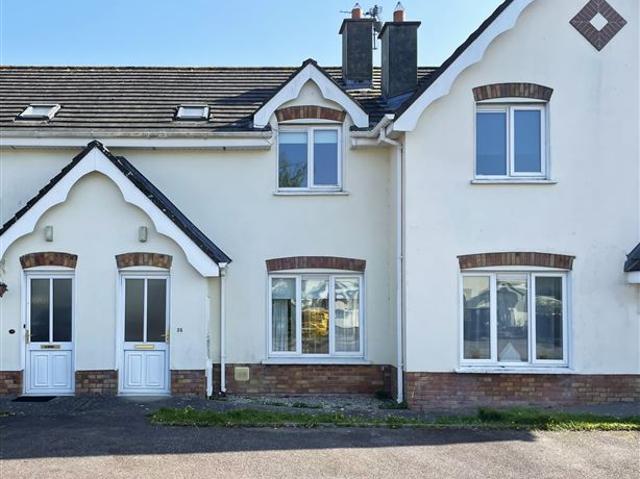 Terraced House for sale in Ballincollig