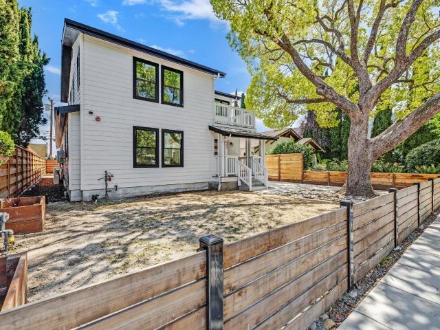 House for sale in Redwood City