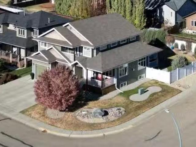 House for sale in Innisfail, Alberta