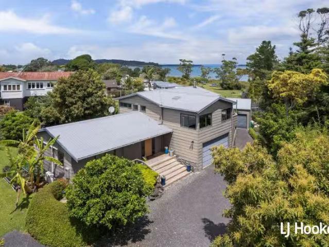 House for sale in Athenree, Bay Of Plenty