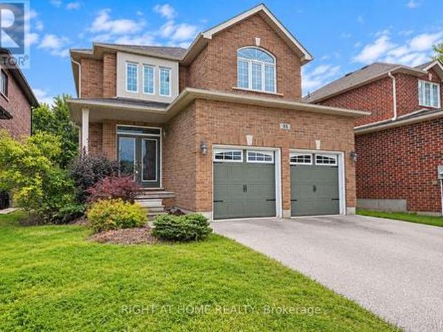 House for sale in Barrie, Ontario