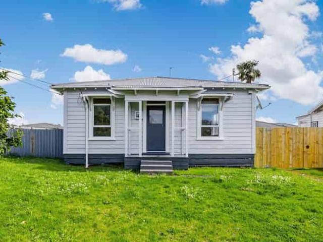 House for rent in Owhata, Oroua County