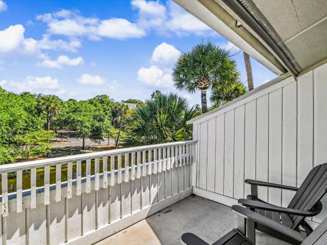 Townhouse for sale in Isle Of Palms, South Carolina