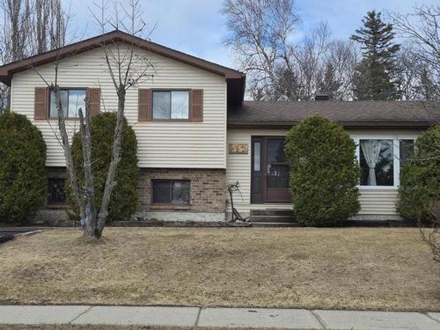 House for sale in Marathon, Ontario