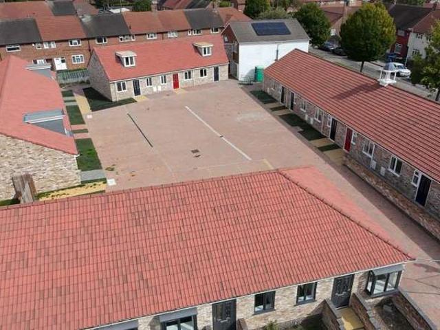 Property for sale in Longhill, Hull