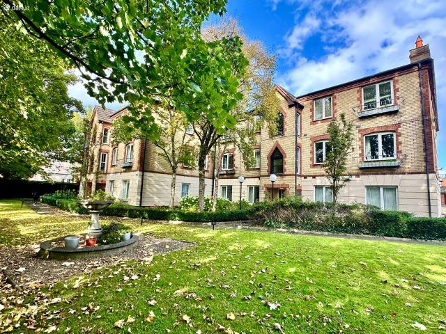 Apartment to rent in Bluebell, North Tipperary