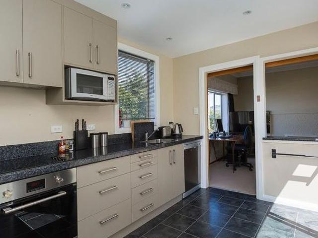 House for rent in Otakou