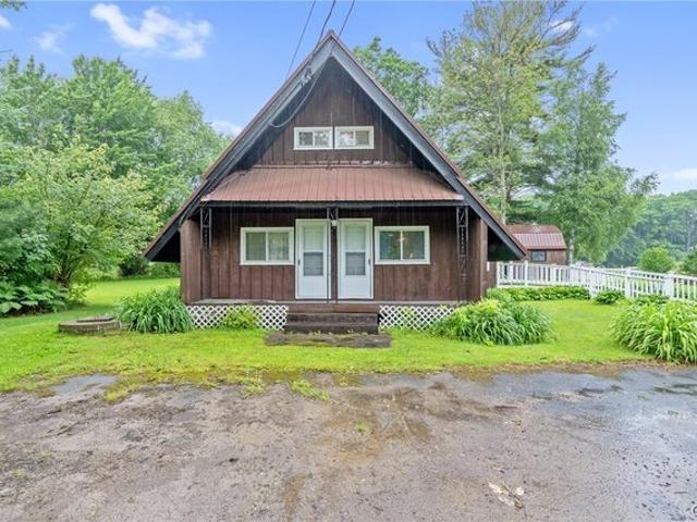 House for sale in Hastings, New York