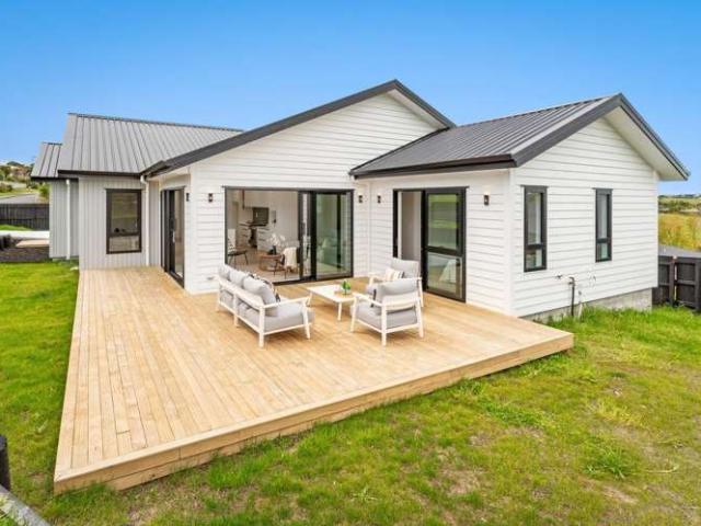 House for sale in Snells Beach, Rodney